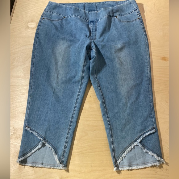 Slim-Sation Jean Ankle Pants. 22W (EA) - Picture 2 of 12